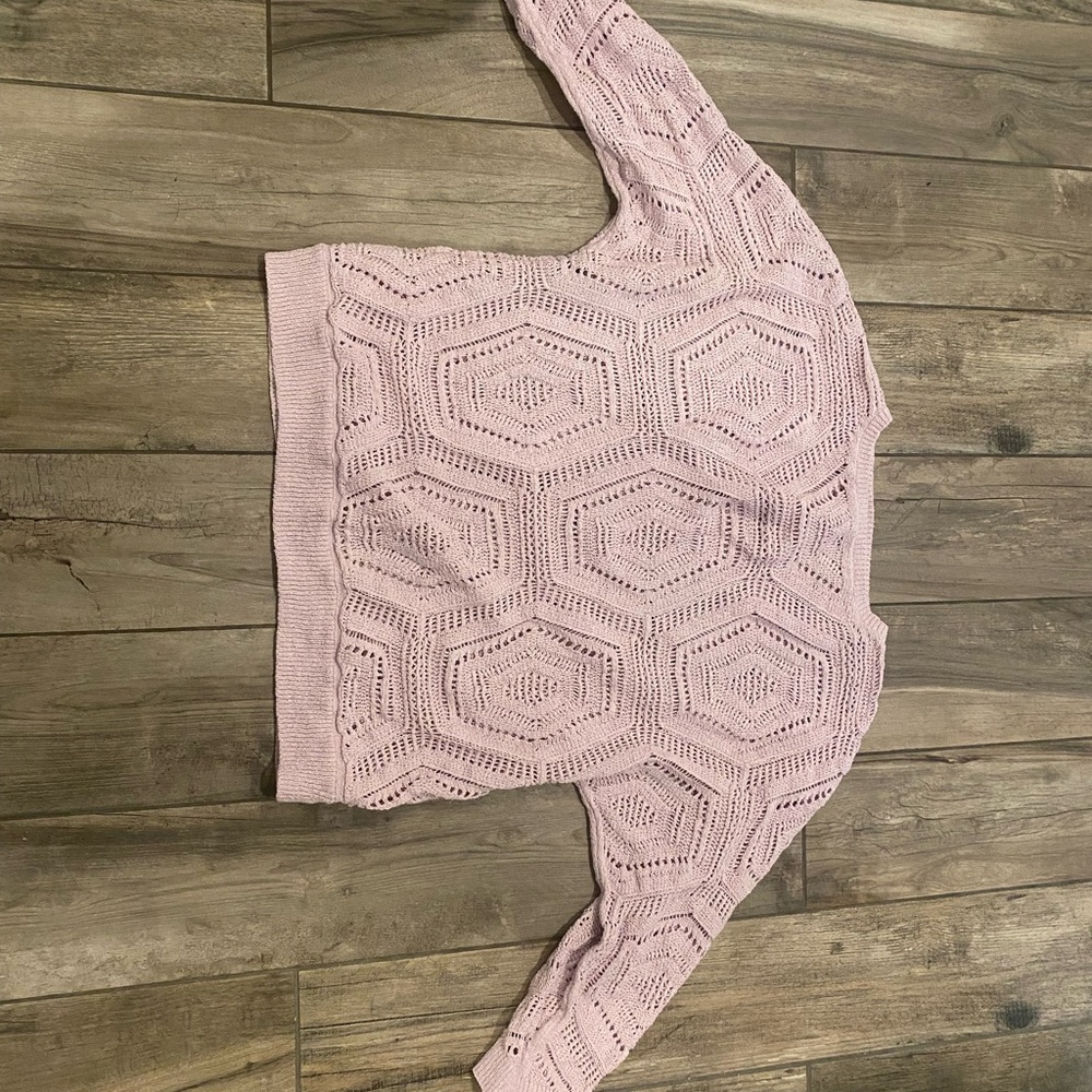 J. Jill Pink Crew Neck Sweater with Hexagonal Knit Pattern